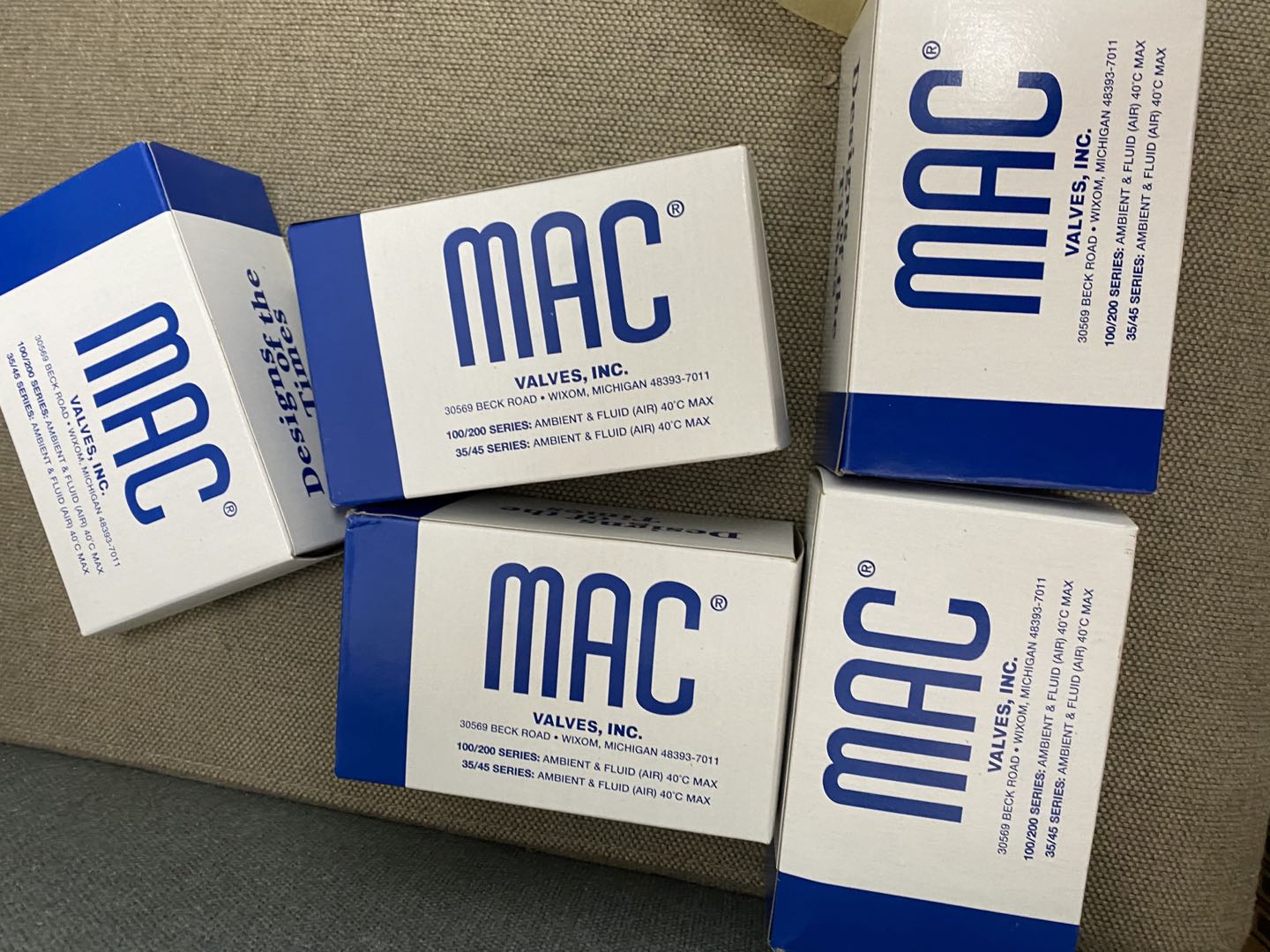 MAC.jpg